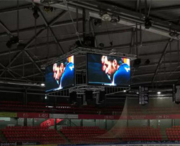 xmozu-led-screen-lighted-up-the-hockey-hall-in-france.jpg